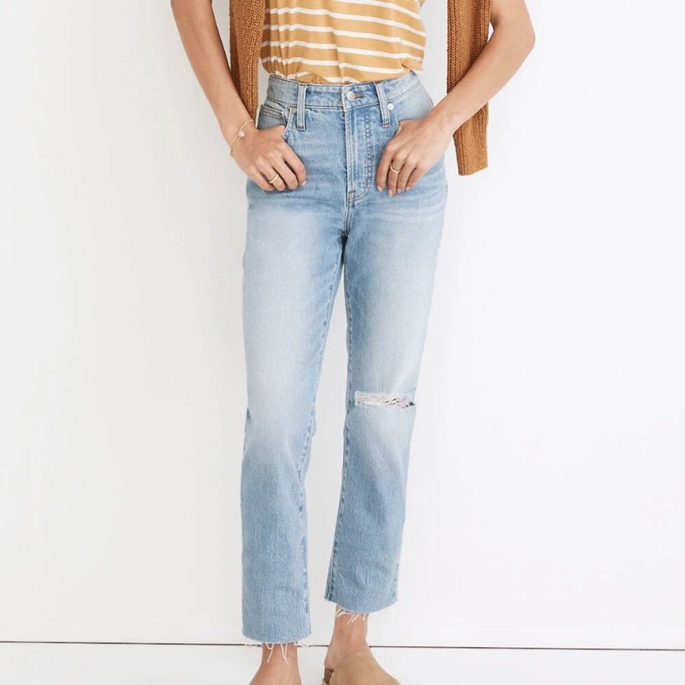 Madewell The Curvy Perfect Vintage Jeans in Coney Wash Destroyed Edition